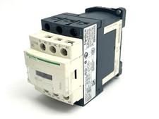 Schneider LC1D18BD TeSys Deca IEC Contactor 10HP at 480VAC 18A