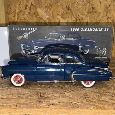 RC2/ERTL 1/18 1950 OLDSMOBILE 88 DUNKELBLAU CLASSIC AMERICAN MUSCLE KOSTENLOSER VERSAND IN UK