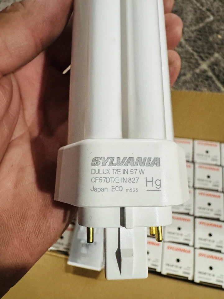 Sylvania Dulux T/E IN 57W CFL GX24q-5 4-Pin Bulbs – Case of 50 – New - Image 3 of 4