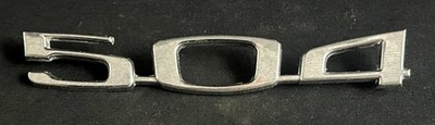PEUGEOT 504 FRONTVERKLEIDUNG CHROM KÜHLERGRILL SCHRIFTZUG EMBLEM AUTO BADGE ABZEICHEN