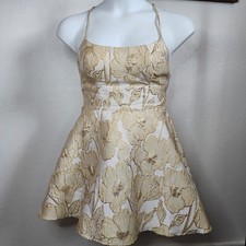 Windsor Gold And White Floral Dress With Lace Up Corset Back Size Medium/Large