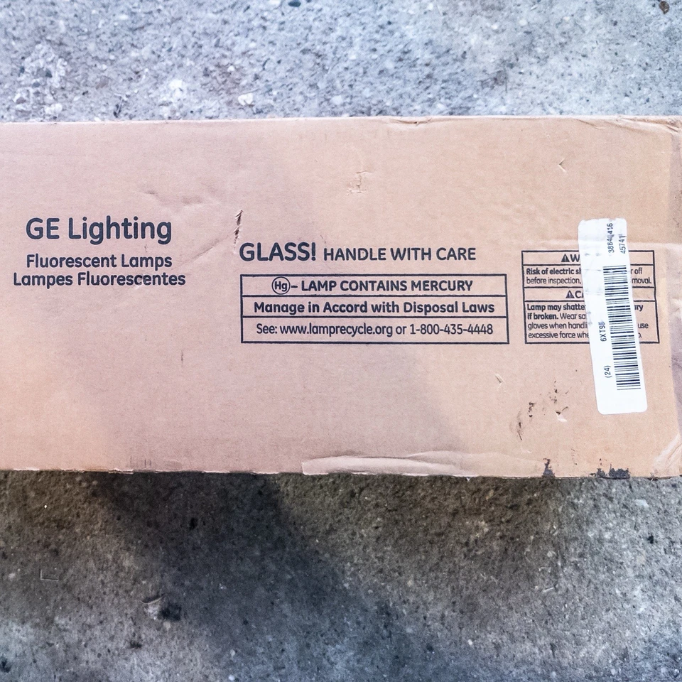 GE F17T8/SP30/ECO 24” 17W T8 Fluorescent Tube Light Bulb 3000K 45741 - Image 2 of 3