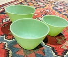 set of three Anchor Hocking Fire-King jadeite nesting bowls