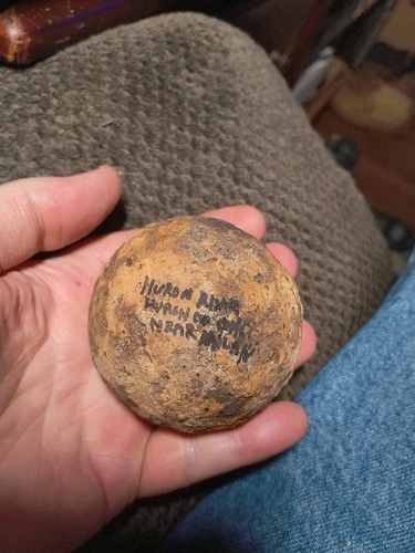 Authentic Ohio Dug civil war 2 1/2 Inch 2 Pound Cannon ball Grape shot