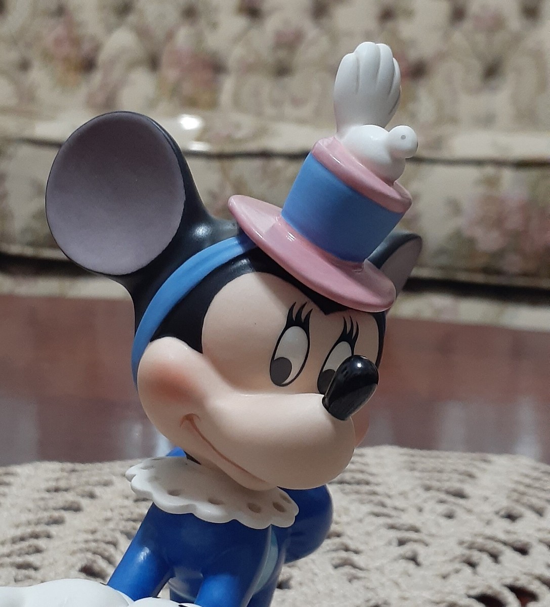 Disney~WDCC~NIFTY NINETIES~MINNIE MOUSE~A LOVELY LADY~46089