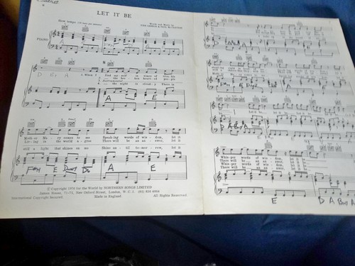 THE BEATLES ORIGINAL SHEET MUSIC GENUINE 1970 LET IT BE NORTHERN SONGS LTD. 4/- - Picture 16 of 17