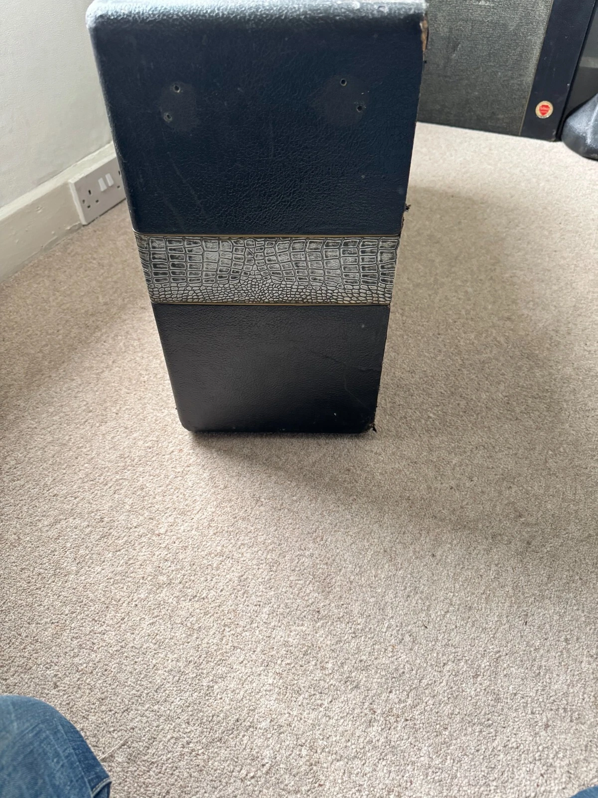 Picture 3 of 5