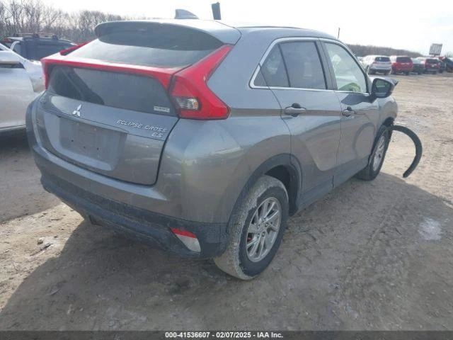 Espejo retrovisor interior delantero central usado se adapta a: Mitsubishi Eclipse Cross 2019 Foto 4 de 4