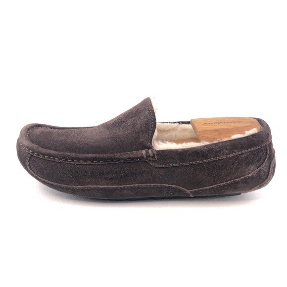 UGG Ascot Indoor Outdoor Moccasin Slippers Mens Size 8 EUR  display picture 1