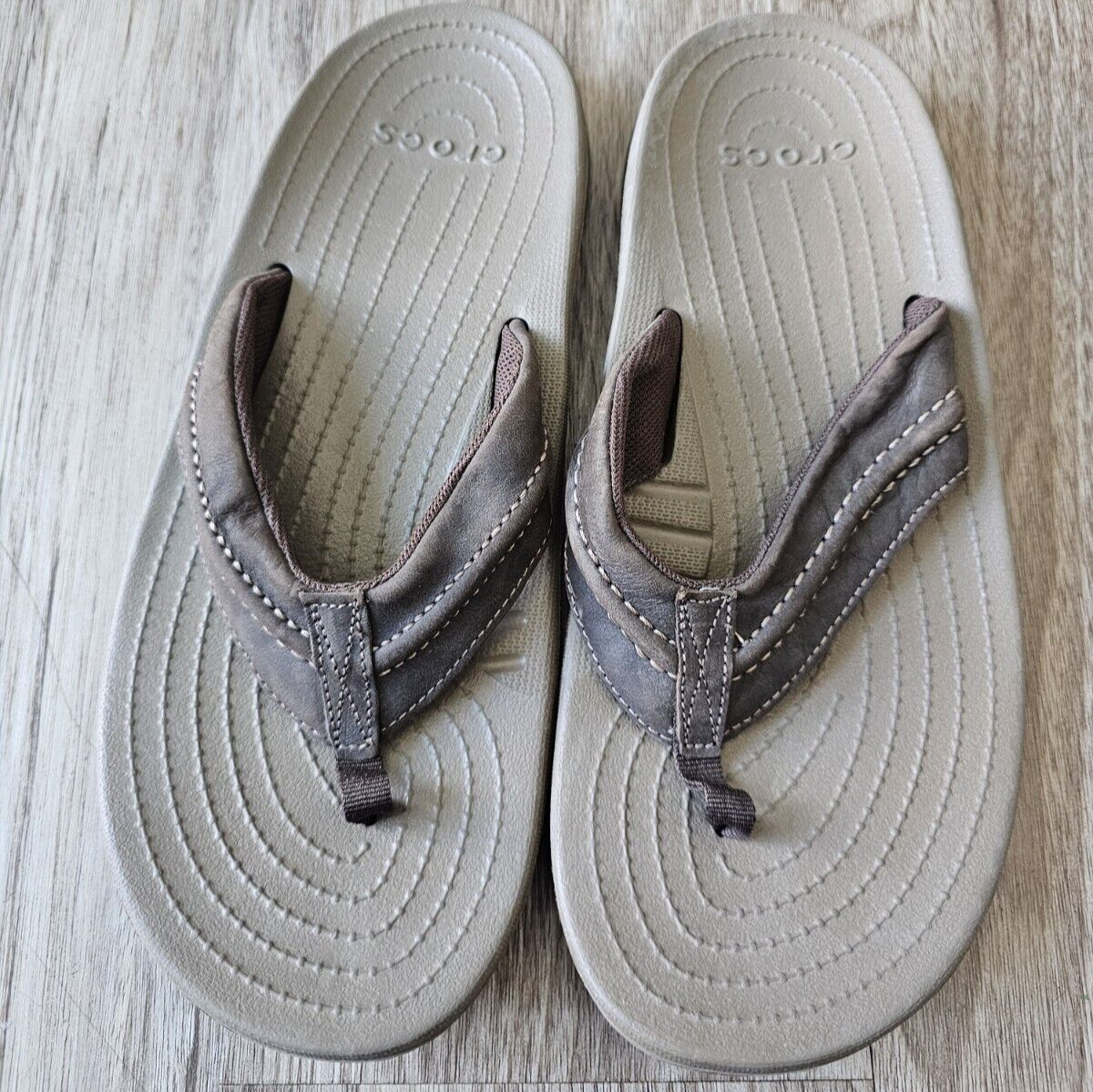 Crocs FlipFlop Men's Yukon Mesa Flips Sandals Size 8 Gem