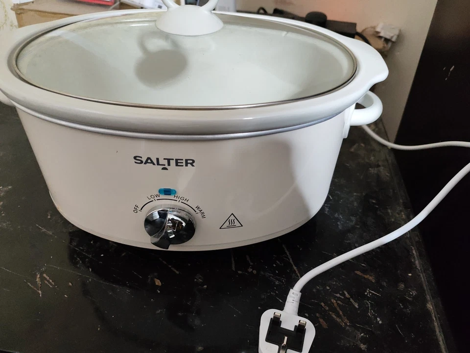 Salter Retro 6.5L Slow Cooker 3 Heat Settings - Image 4 of 4
