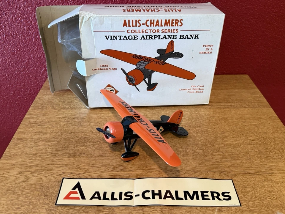 RARE Liberty Classics Ltd Edition Allis-Chalmers 1932 Lockheed Vega Diecast Bank - Image 2 of 4
