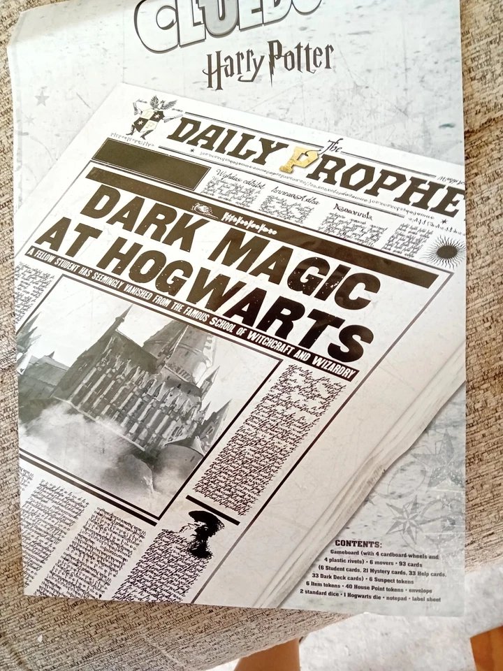 Cluedo Harry Potter Board Game with Moving Board Hasbro 2020 (8yrs+) ~ Complete - Image 4 of 4