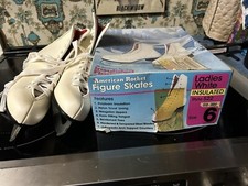 American Rocket Insulated Figure Skates Style 522 Size 6 Ladies