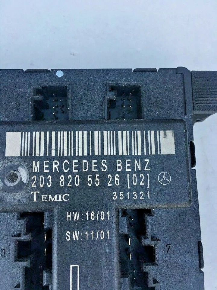2002-2005 Mercedes C320 C240 C230 Door Control Module Front Left 2038205526 - Image 2 of 4