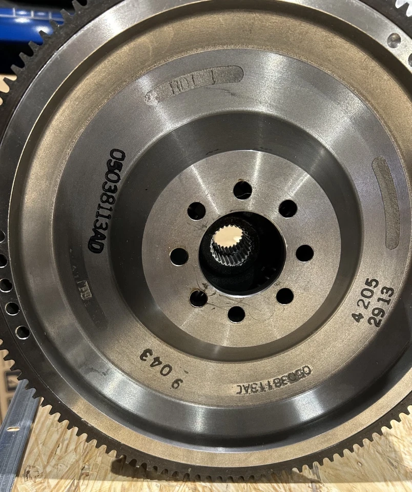 NEW TAKE OFF 05038119AH Dodge Challenger 6.4L/6.1L/5.7L Clutch 2009-10, 2012-23 Foto 4 de 4