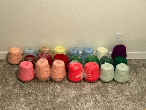 Acridel Delaine Large Spools Lot Of 22 - product listing photo