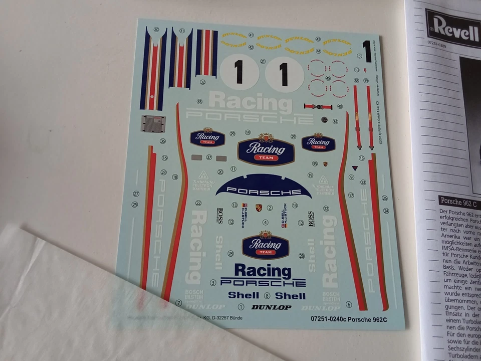 REVELL 1/24 #07251 KIT MAQUETTE a MONTER PORSCHE 962 C NEUF SACHETS FERMES - Photo 3/4