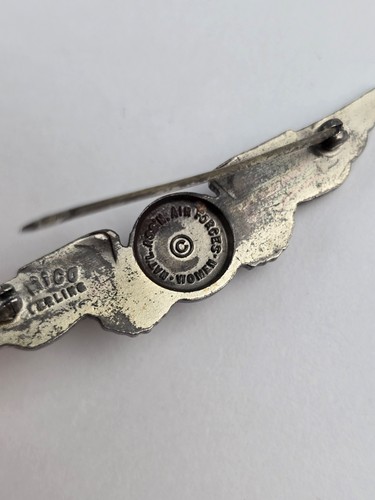 WWII NAAFW National Association of Air Force Women Sterling Silver Wings Pin - Picture 9 of 12
