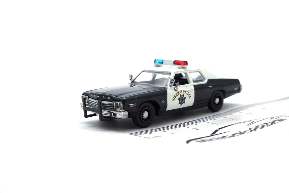 Dodge Monaco - California Highway Patrol - 1:87 - Brekina (18159)