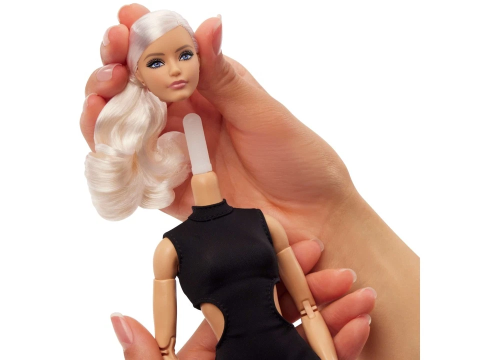 Barbie basics 1 Mattel JBH71 Model 02 - Immagine 3 di 4