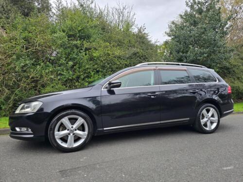 VOLKSWAGEN PASSAT 1.4 TSI BlueMotion Tech HIGHLINE AUTOMATIC -ESTATE- 5DR-2012 - Picture 2 of 15