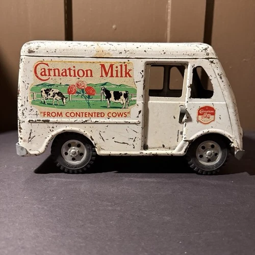 Tonka 1955 Carnation Milk Bottle Delivery Truck