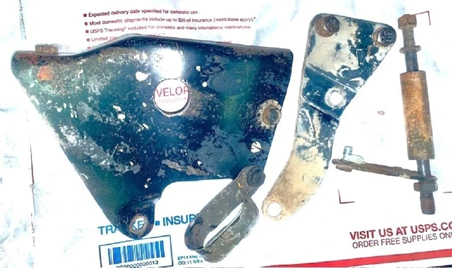 SS402,SS454 1970 Chevy BB soportes alternador GM original 15 piezas Foto 3 de 3