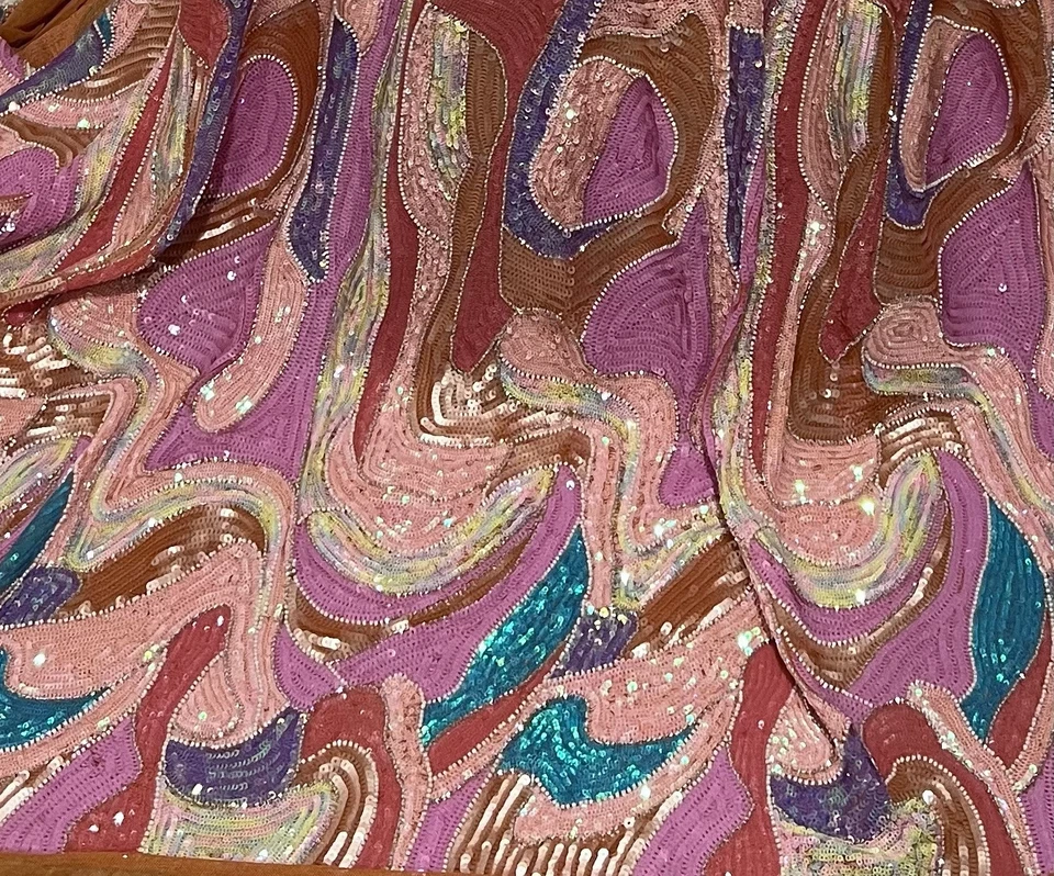 Tela bordada lentejuelas iridiscentes con cuentas elásticas multicolor 50” ancho 1 yarda Foto 2 de 4