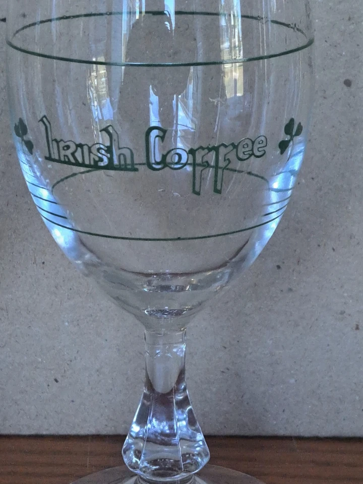 Blanc 6 copas de cristal de café irlandés vintage hechas en Francia Touraine Foto 4 de 4