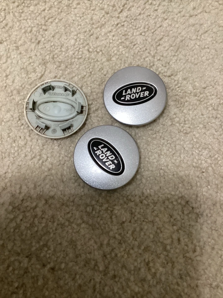 Tapa central Land Rover LR2 LR3 2005-2016 OEM PLATEADA negra #RRJ500030xxx 1 pieza Foto 3 de 4
