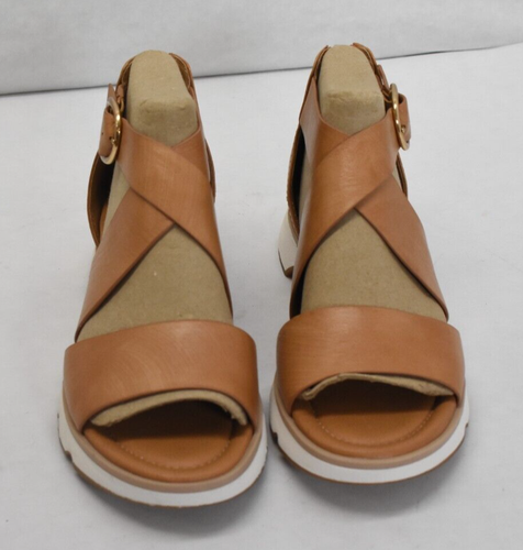 Sofft Mackenna Caramel Backstrap Sport Sandals Caramel Womens Size 8.5