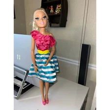 Mattel Barbie Best Fashion Friend 28" Doll (2013)