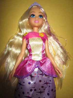 B1546) SÜSSE SPARKLE GIRLZ FUNVILLE DOLL MODEPUPPE KLEID+KRONE+SCHUHE SEHR GUT