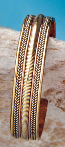 Bracelet avec bord bûché, cuivre, laiton, métal blanc, ouvert - Photo 1/1