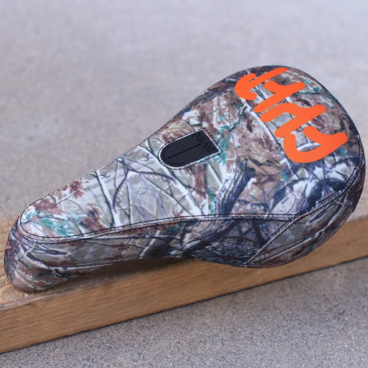 CULT BMX REAL TREE CAMO BICYCLE PIVOTAL SEAT | eBay