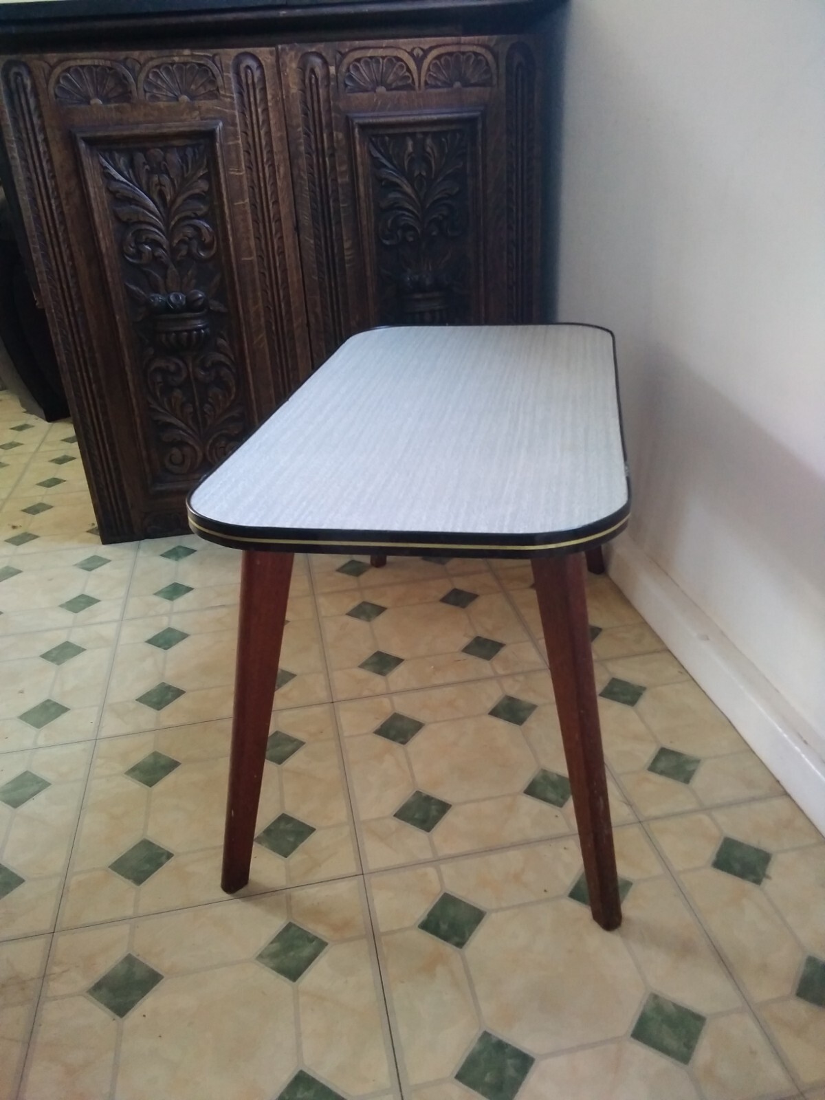 Vintage Retro Table 1960s / 1970s Formica Small Table eBay