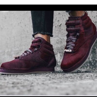 (A) RARE Reebok Amber Rose Muva Fuka Burgundy Gum Top Sneakers, Women's Size 9