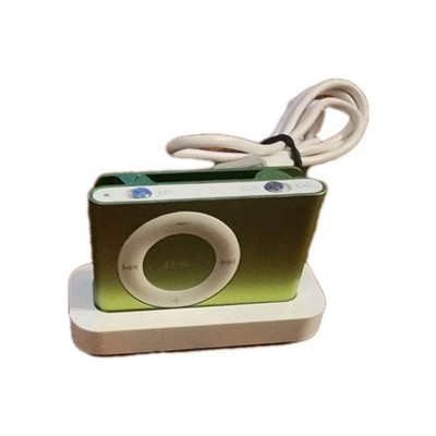 Apple iPod shuffle 2nd Generation Green (1 GB) Works Great!! Comes With Dock