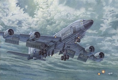 Roden 1/144 RC-135V/W USAF Rivet Joint Plastic Model Kit