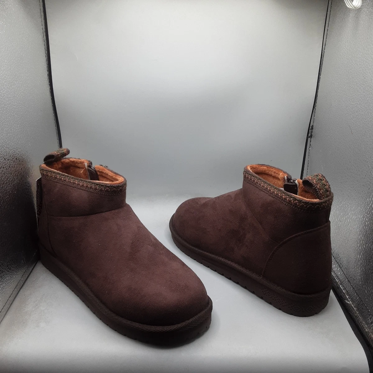 Mukluks Casual Women display picture 1