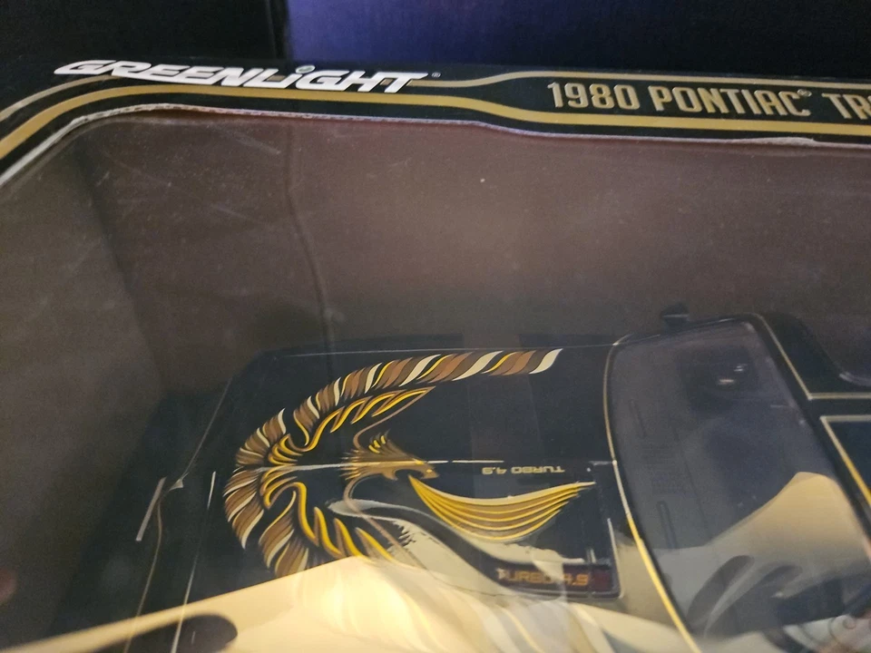 1977 Pontiac Trans Am Smokey & Bandit 1 18 Greenlight 19025 Movie Car - Image 3 of 4