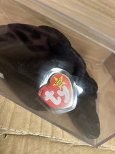 TY Beanie Baby. Splash The Whale. Retired. Brand New Tags And Protector