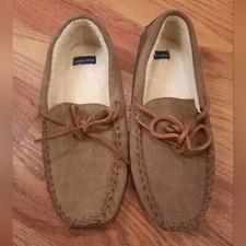 Lands End Slippers - Size 9