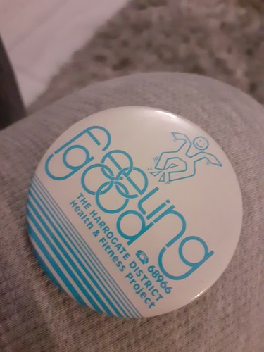 Insignia vintage Harrogate District Fitness - Imagen 3 de 3