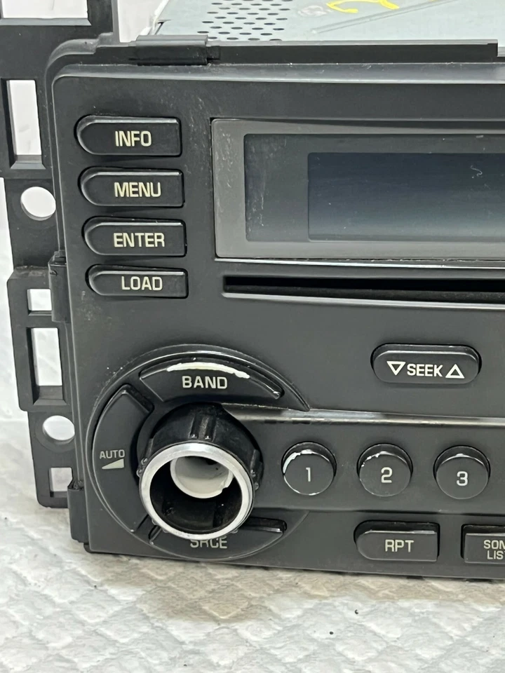 Pontiac G-6 G6 2006 radio de fábrica cambiador de 6 discos reproductor de CD 15793377 OEM (396) Foto 3 de 4