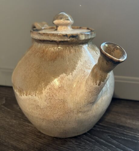 1997 Sally Lufkin SLS Seagrove NC Pottery Beige Teapot - Picture 2 of 10