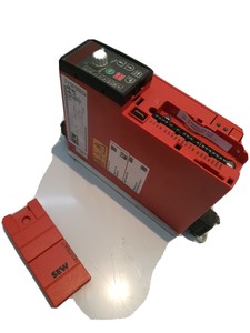 SEW Eurodrive MC07B0005-5A3-4-S0 MOVITRAC B no/2390 SEW Eurodrive MC07B0005-5A3-4-S0 MOVITRAC B no/2390