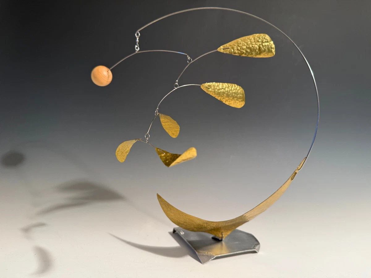 Art Stabile Mobile "Sailor Moon" 17x14 Modern Decor Tabletop Kinetic Sculpture