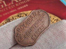 British Trade Market Token 2 Shillings C.Brookbanks Brentford Market Percival St